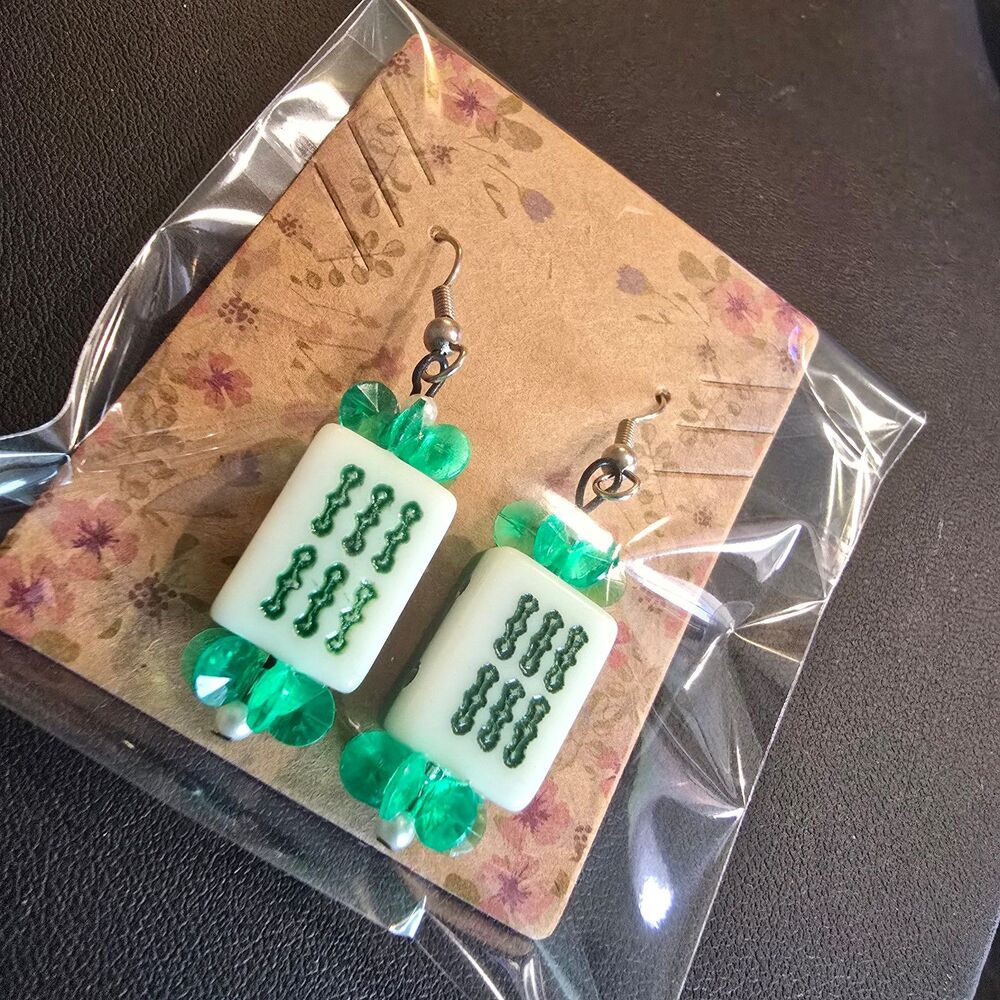 NEW Green white mahjong tile earrings fun fashion accessory fanatic game gaming